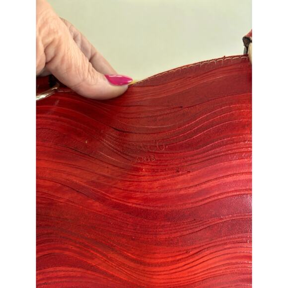 Abaco Paris Textured Oval Red Shoulder Bag - Picture 13 of 13